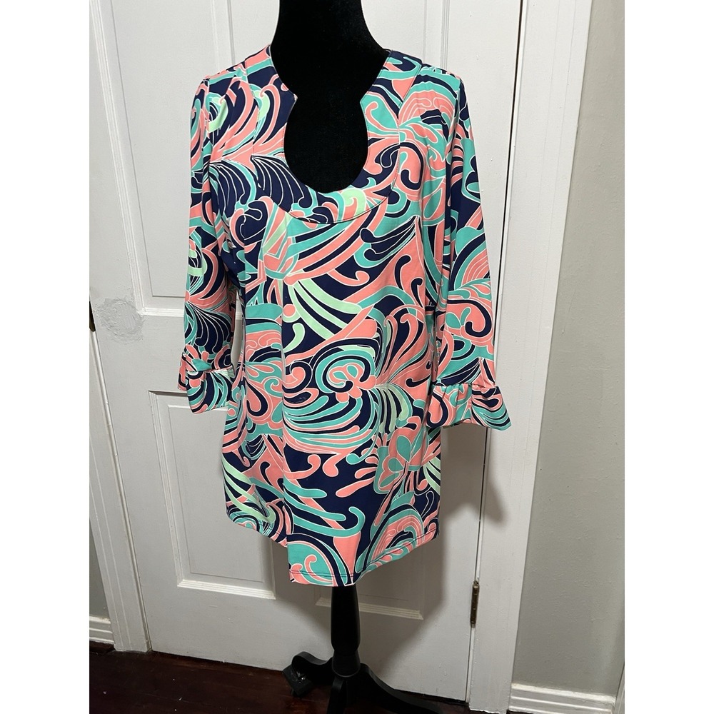2 Women's Katherine Way Women's Shirts Size Medium